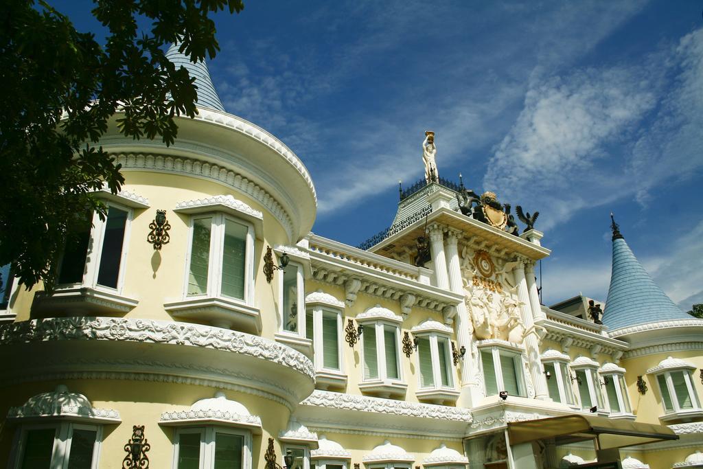 Lincoln Hotel Ταϊνάν Εξωτερικό φωτογραφία
