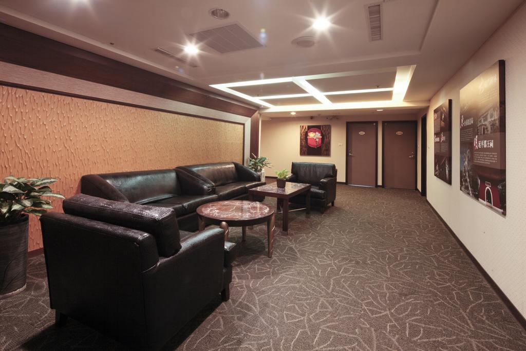 Lincoln Hotel Ταϊνάν Εξωτερικό φωτογραφία