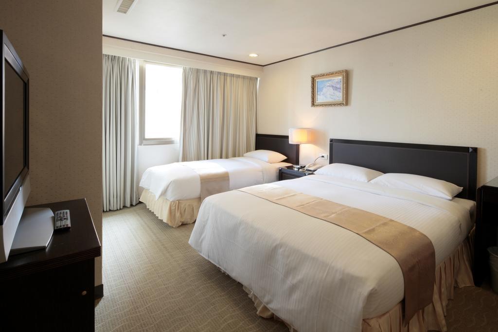 Lincoln Hotel Ταϊνάν Εξωτερικό φωτογραφία