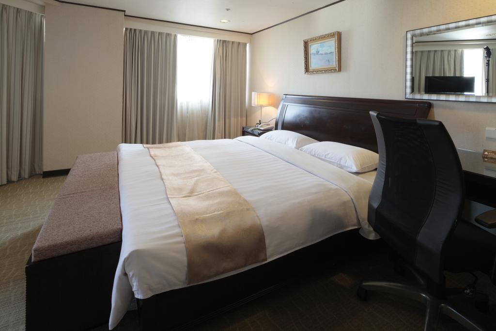 Lincoln Hotel Ταϊνάν Εξωτερικό φωτογραφία