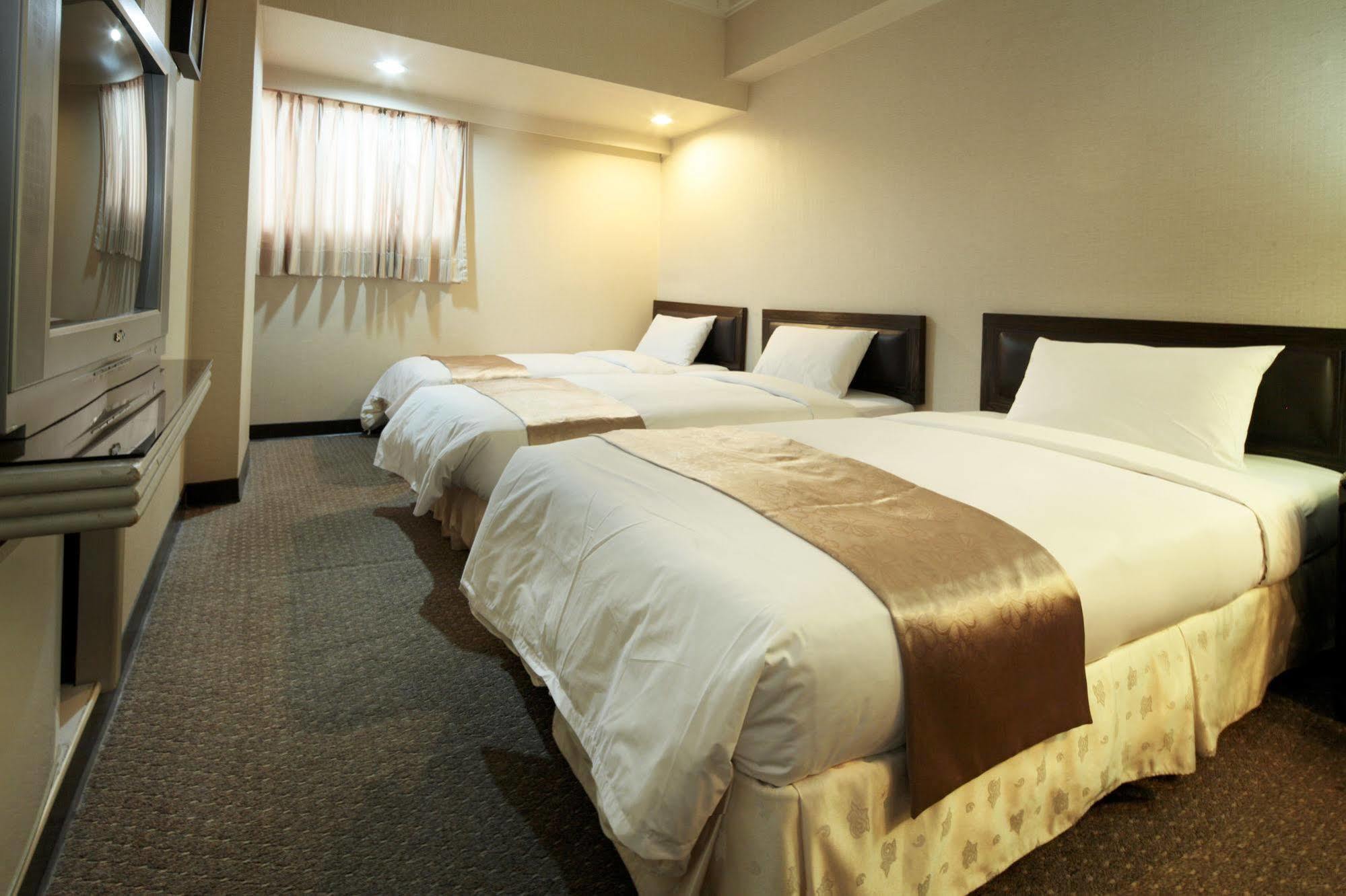 Lincoln Hotel Ταϊνάν Εξωτερικό φωτογραφία
